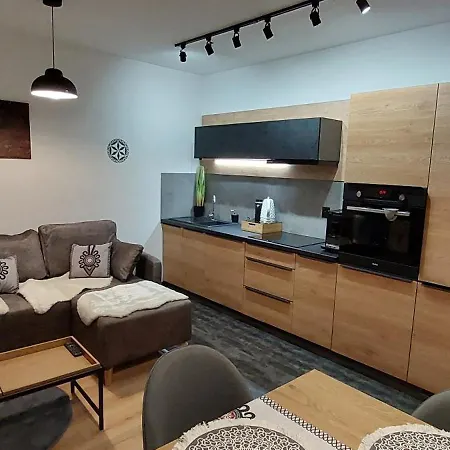 Trzy Kopce & Bike & Sauna Apartment