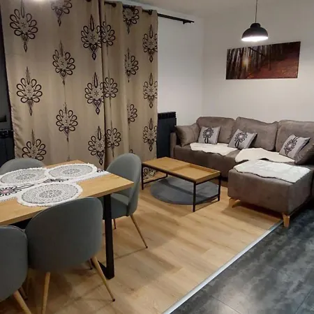 Trzy Kopce & Bike & Sauna Apartment *