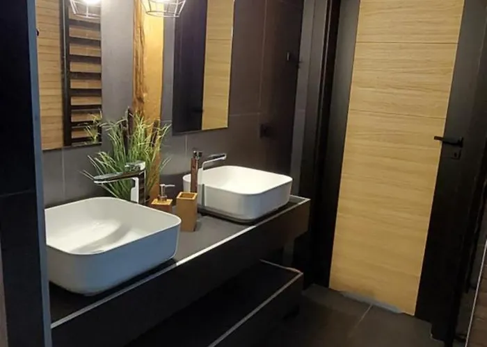 شقة Trzy Kopce & Bike & Sauna أوسترون